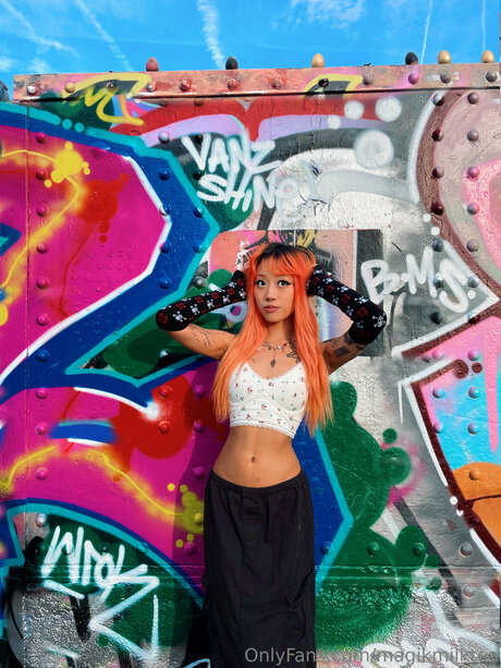 Magikmilktea sex model images