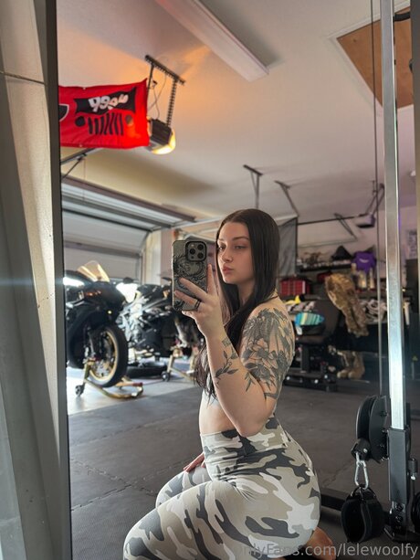 Lelewoolfy model porn galleries