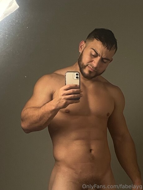 Fabelayg model hot img