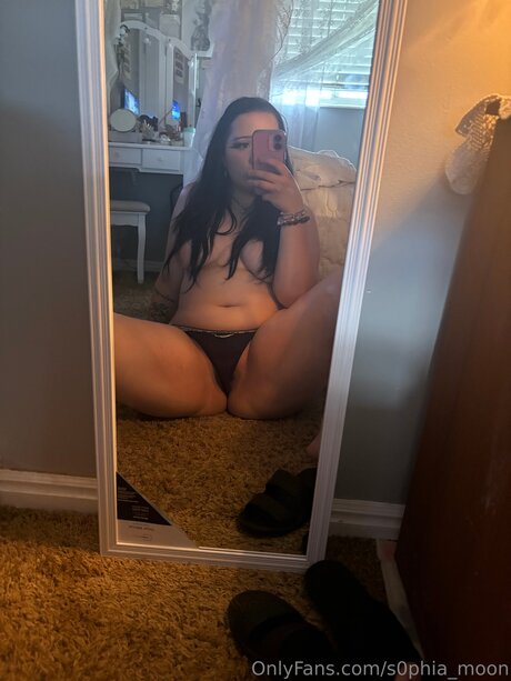 S0phia Moon best actress picture