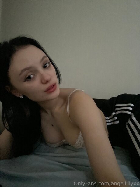 Angelikalust sexy actress gallery