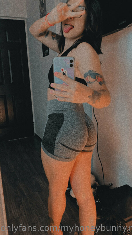 skinny blonde milf onlyfans perfect photos