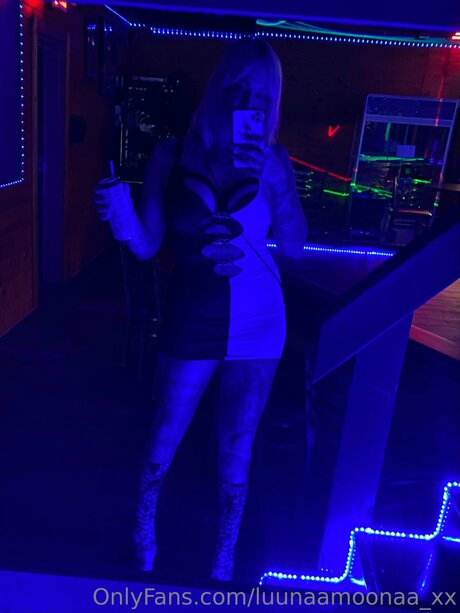 Luunaamoonaa Xx sex pornstar image