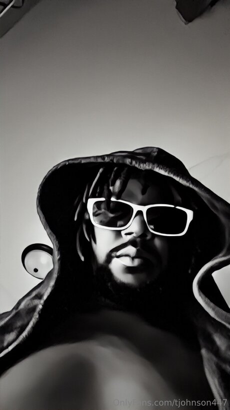 Tjohnson447 model nice picture