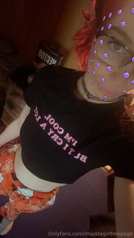 Imjustagirlfreepage hot actress pictures