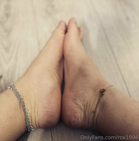Rox1996 pornstar pics