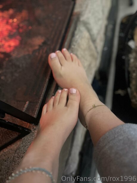 Rox1996 high quality actress image