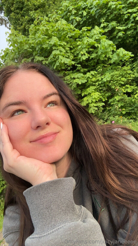 Juicyjaneeeee top actress pics