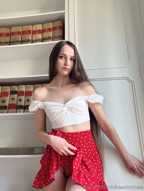 Nikaazorinaa pornographic actress images