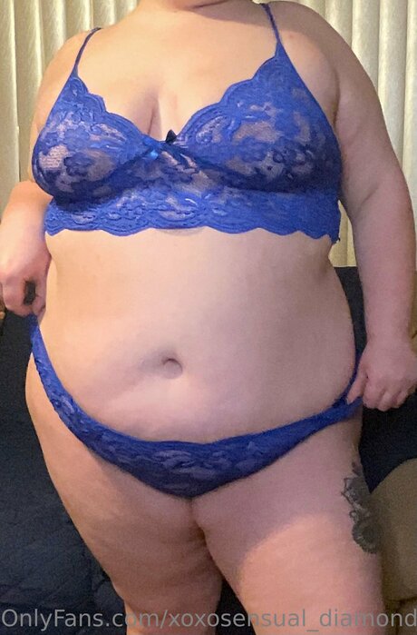 Xoxosensual Diamondxoxo model sexy pic