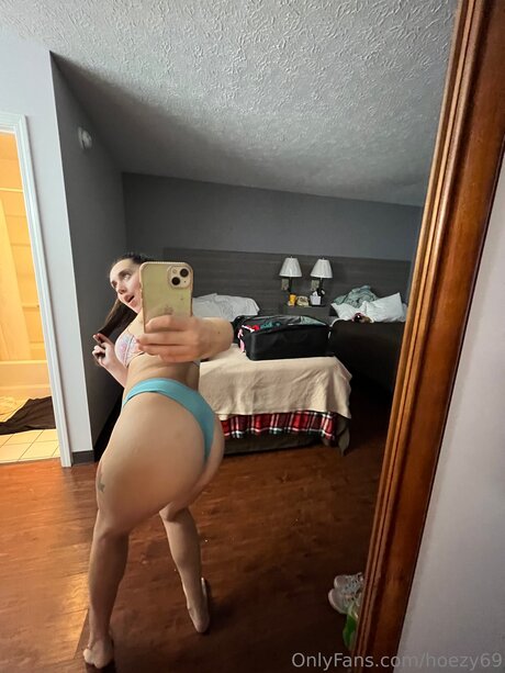 Hoezy69 model high quality archive