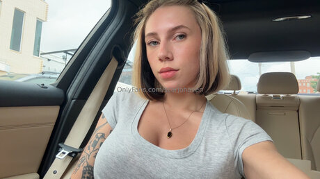 Scarjohaven pornstar hd photo