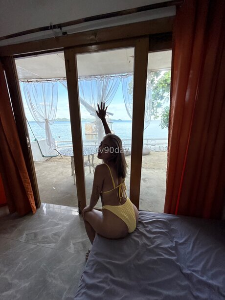 Rv90day model exclusive photos