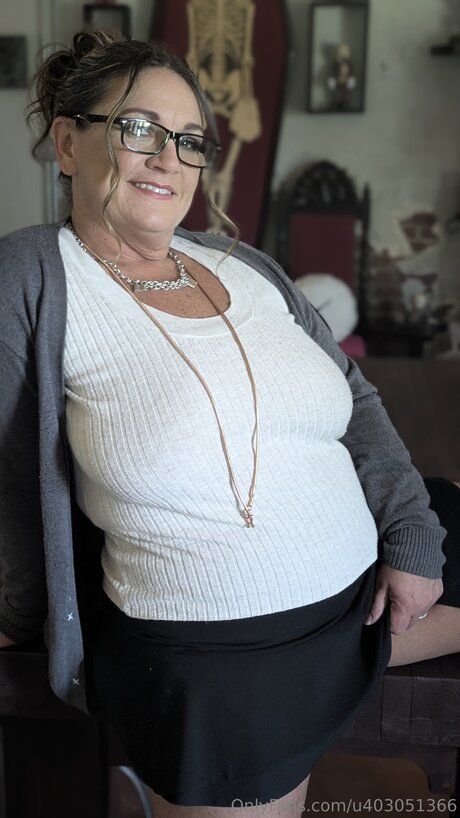 Brandy Raines exclusive actress photos