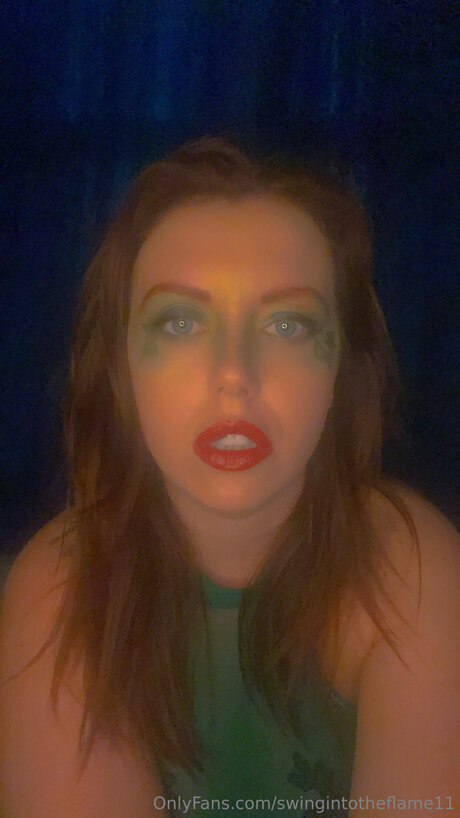 Swingintotheflame11 naked model photos