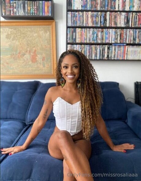 Missrosaliaaa hd star photos