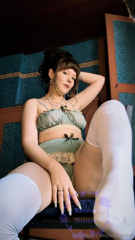 Laristochat perfect pornstar photos