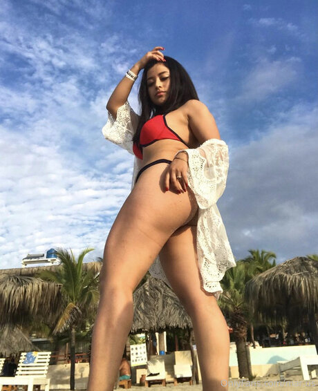 Mar Us star erotic pic