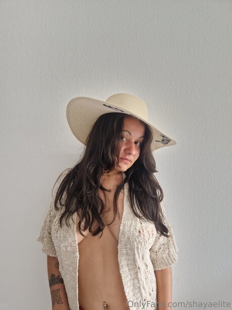 Shayaelite adult star pictures