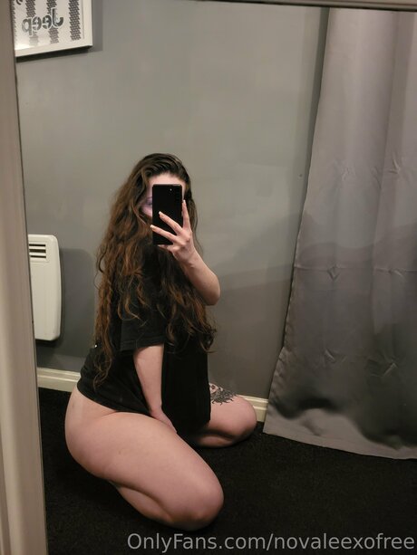 Novaleexofree art actress archive