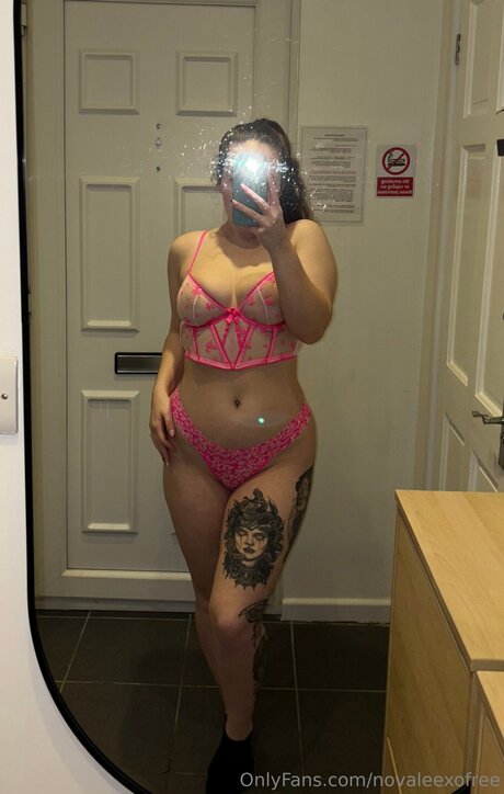 Novaleexofree model nice galleries