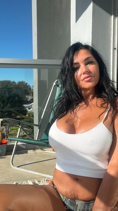 teen lesbian onlyfans sexy xxx image