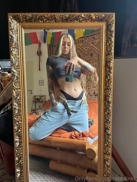 Nakedinkk pornstar pics