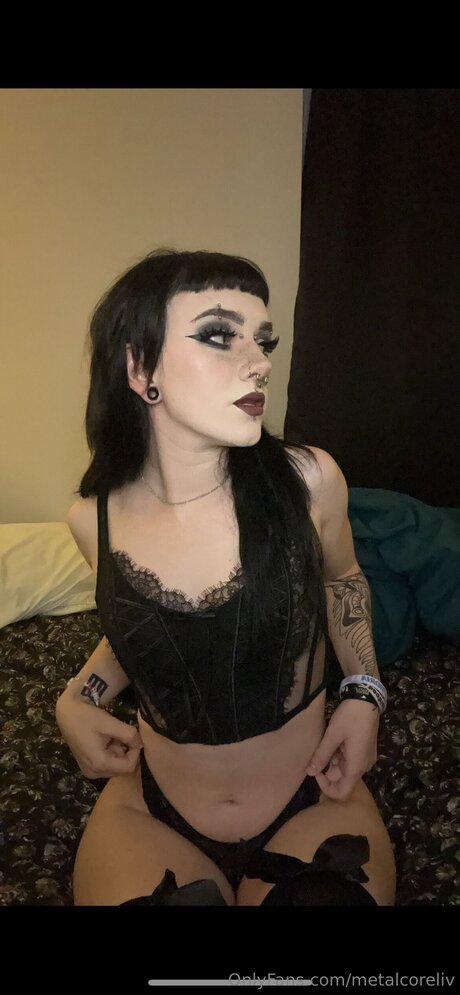 Metalcoreliv best model pic