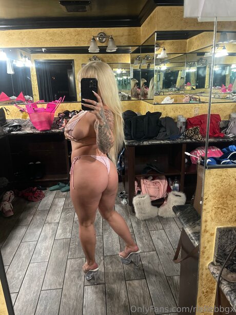 Riellebbgx sexy actress archive