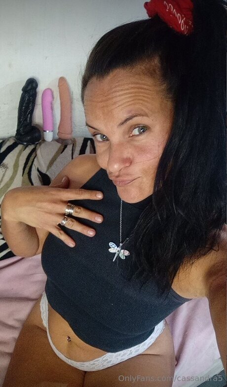 Cassandra5 pornstar top picture