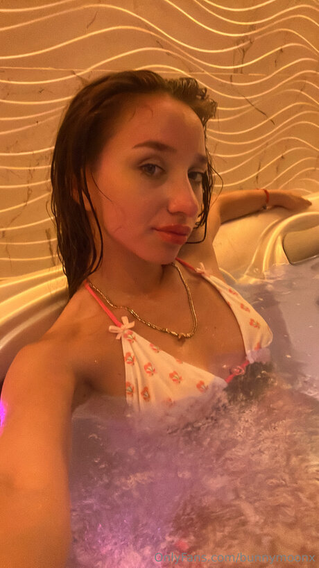 Bunnymoonx beautiful model picture