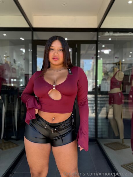 Xmoreperezzx art model photo