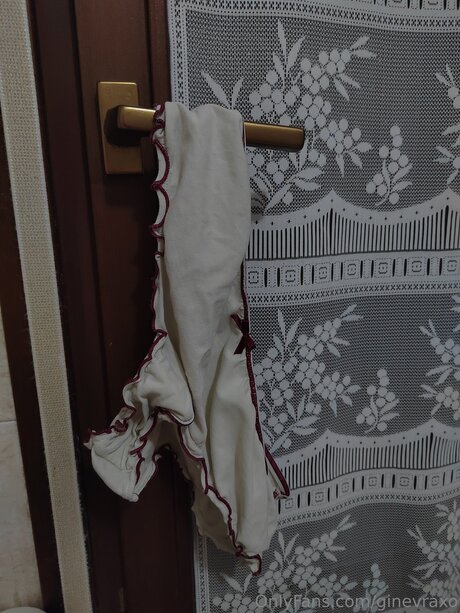 Ginevraxo model sex pic