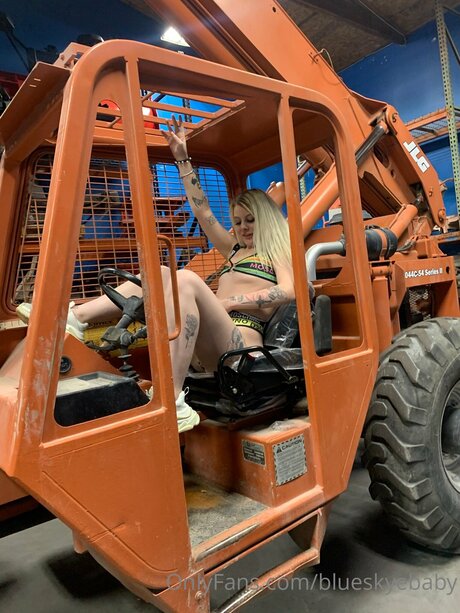 Blueskyebaby erotic star pictures