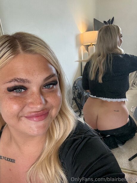 Blairbella24 model porn photos