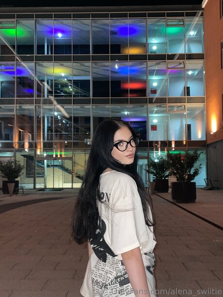 Alena Swiitie beautiful star photos