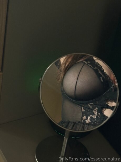 Essereunaltra free actress archive