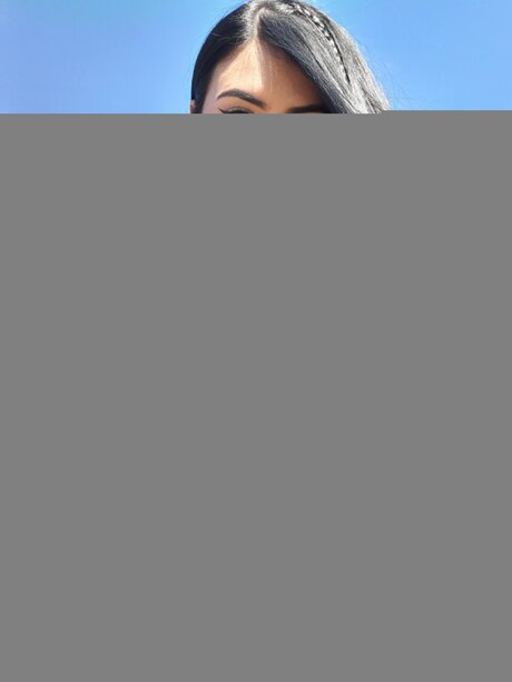 Danielacurvy22 best model pics