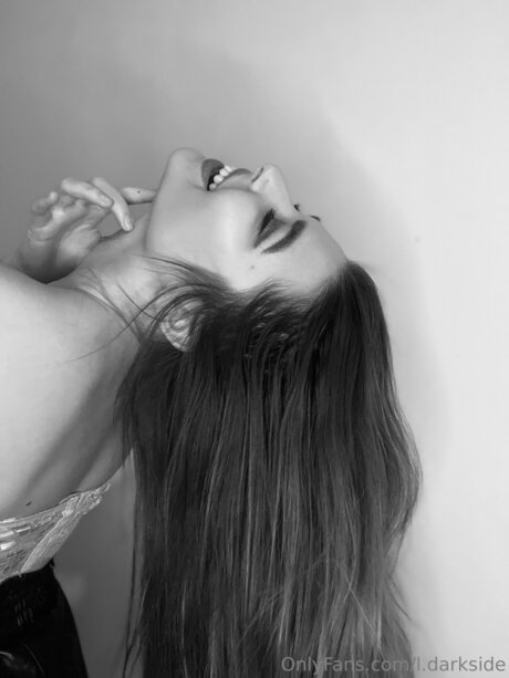 L Darkside sex model images