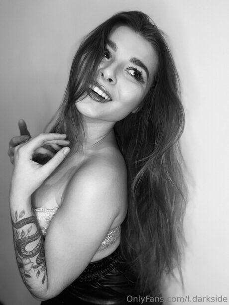 L Darkside model hd galleries