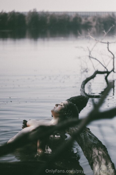 mouth onlyfans pornographic images