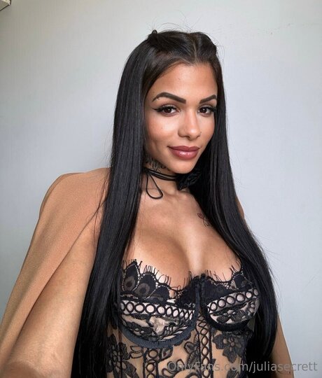 Juliasecrett pornstar naked pictures