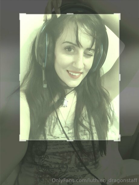 Luthien Dragonstaff star nude picture