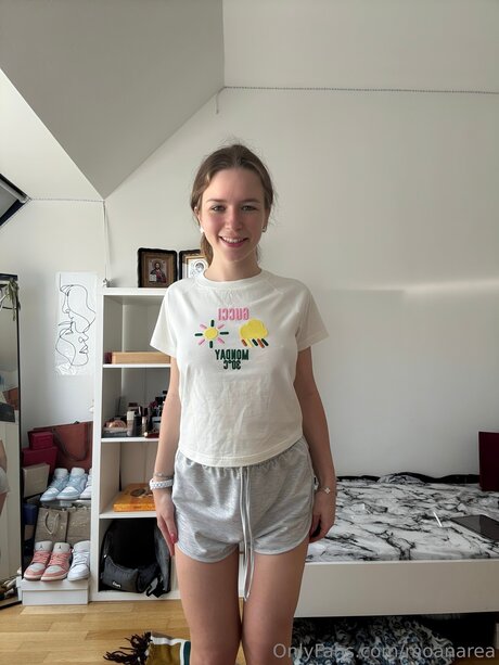 Moanarea model hd galleries