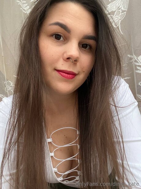 Dirny Kate nice pornstar pictures