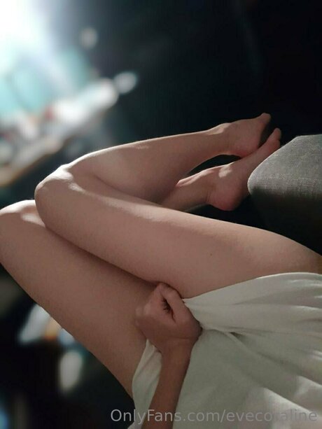 Evecoraline star porn pictures