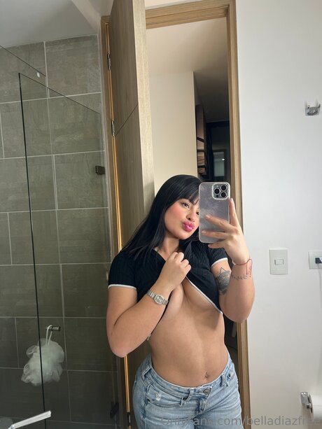 Belladiazfree pornstar pretty photo