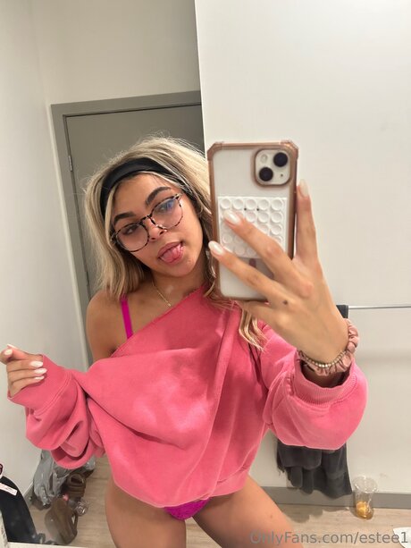 Estee1 pornstar pretty photo