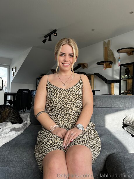 big tits granny onlyfans top gallery