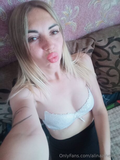 Alinazineeva pornstar erotic pics